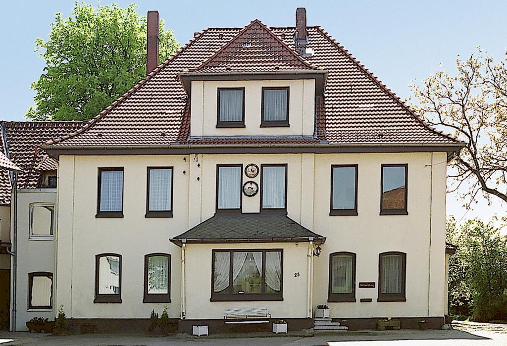 Koehler'S Hof Hotel Sehnde Exterior photo